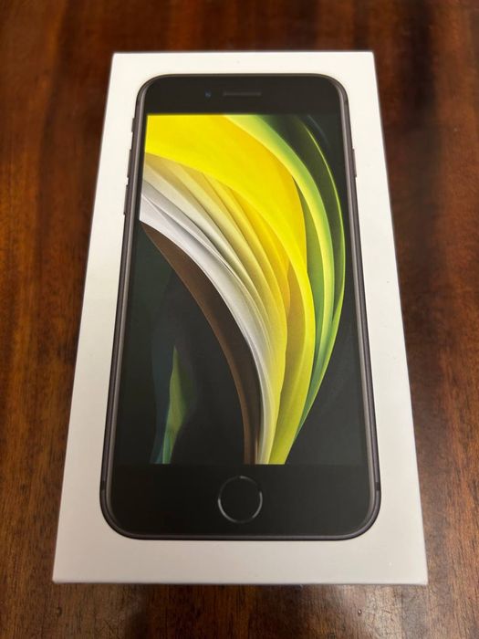 Продам Iphone se 2020 128gb