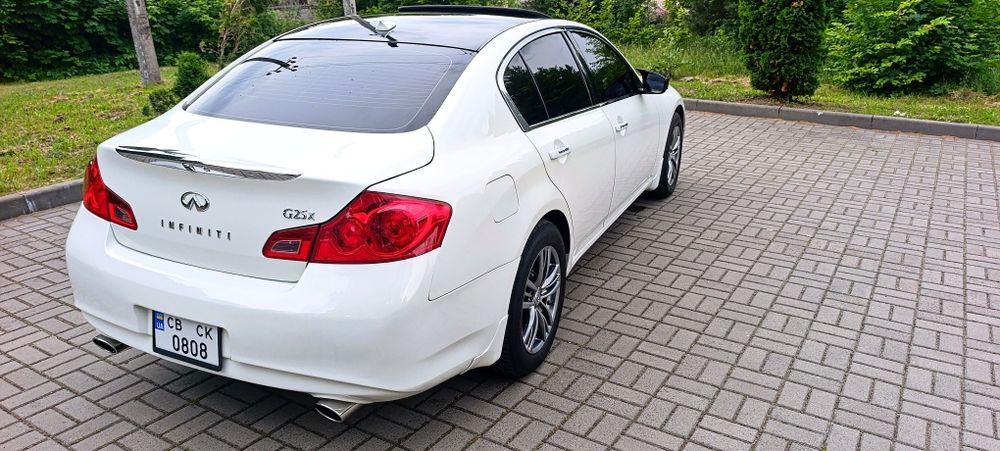 Продам Infiniti g 25X