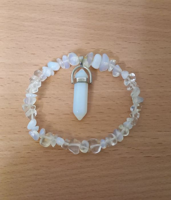 Бласлет лунный камень