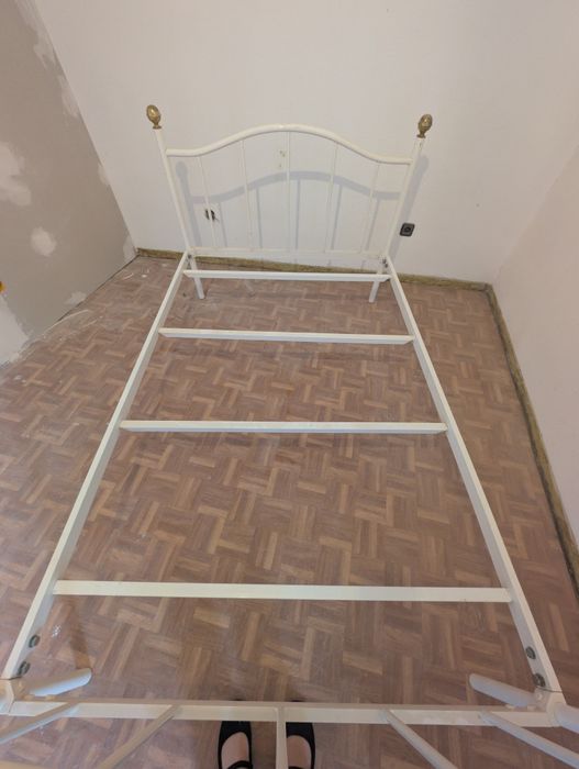 Cama de solteiro + colchão