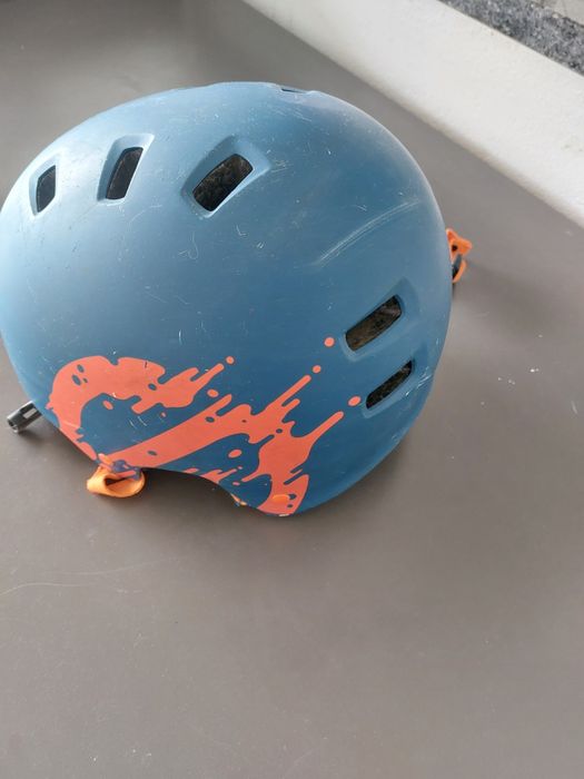 Kask młodziezowy ,dzieciecy Oxelo