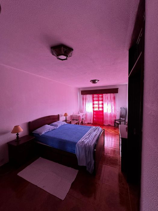 Quarto individual para arrendar em Espinho