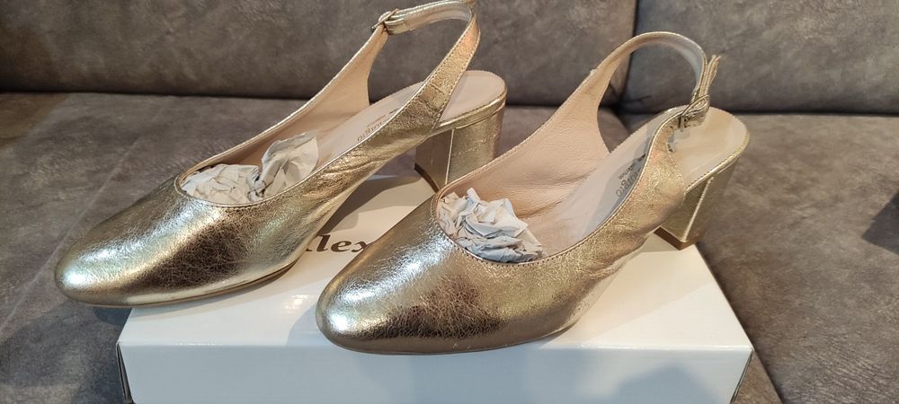 Złote buty z obcasem 40 Alexio Giorgio