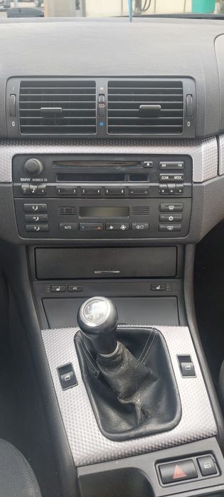 Vendo BMW Compact E46 320td 150cv..
260252 km reais .
Estorico de revi