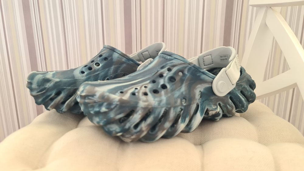 Дитячі Crocs  Kids' Echo Marbled Clog