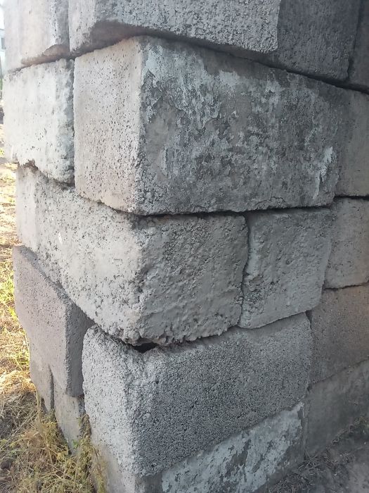 Шлакоблок  продам