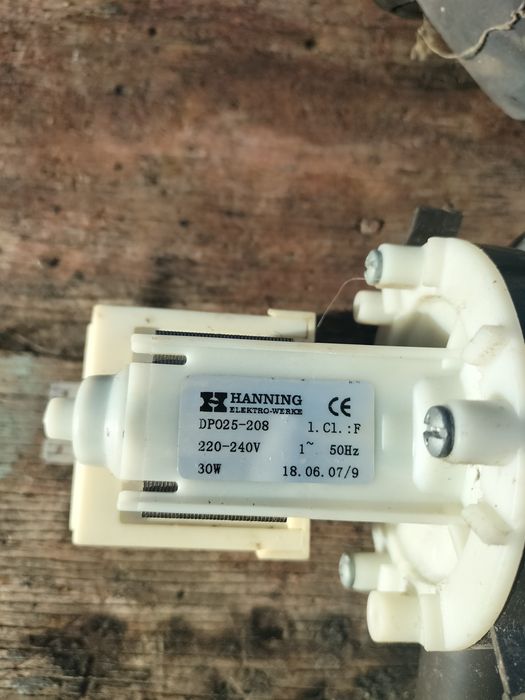 Продам запчасти для стиральной машины