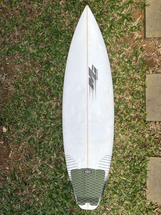 MG surfboard 5’9 26.5lt