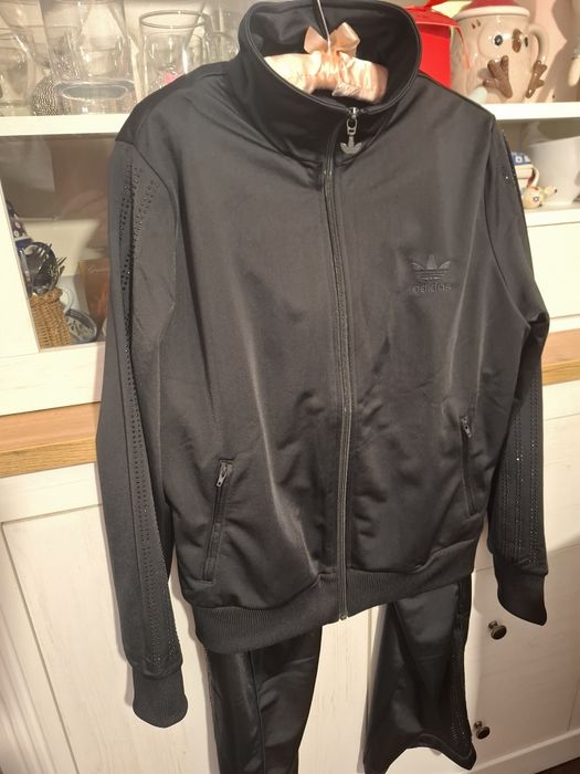 Nowy komplet dresowy damski czarny  L Adidas