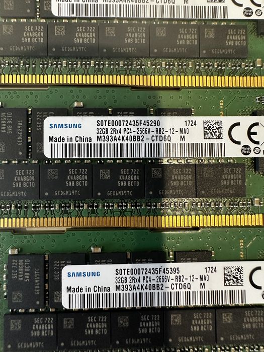 Серверна пам'ять Samsung DDR4 32GB PC4-2666 Rdimm Ecc
