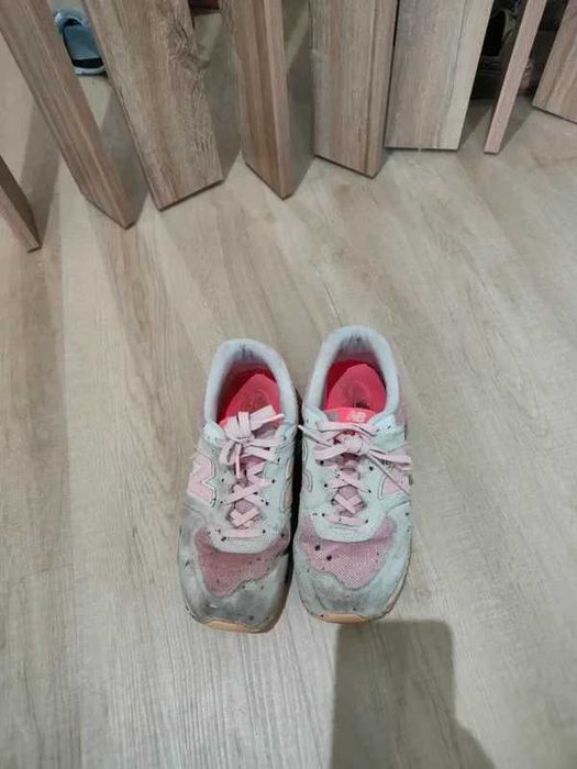 Lote 3 Pares de Ténis: New Balance e Adidas (Tam. 38)