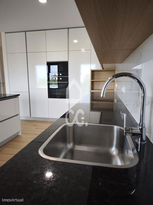 Apartamento T3 novo e pronto a habitar em Condeixa