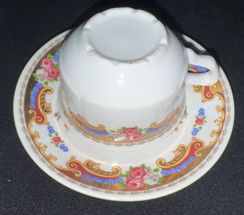 Chávena em porcelana