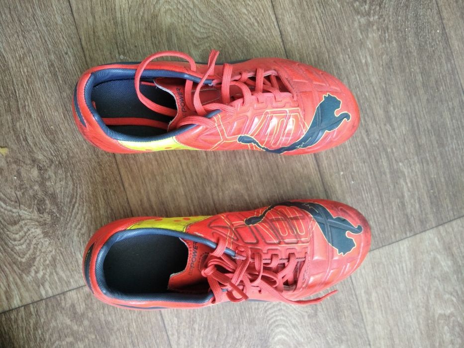 Продам бутси хороші