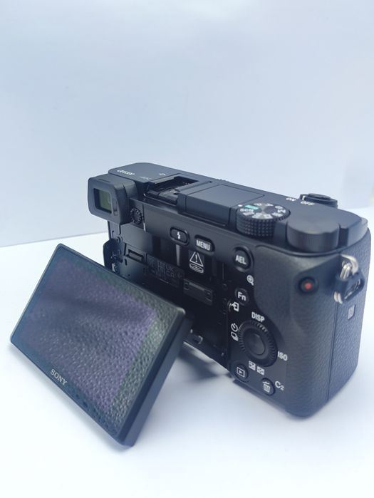 Фотоапарат Sony A6100 4K