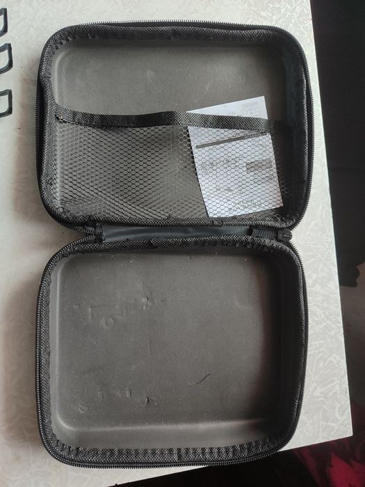 Дрон з кейсом для розваг