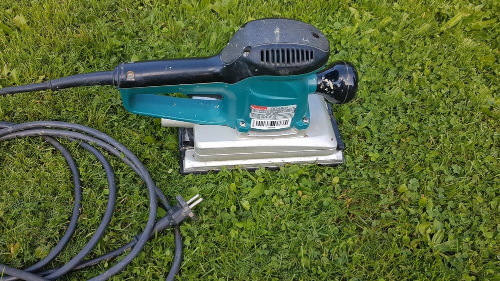 Szlifierka oscylacyjna Makita BO4901