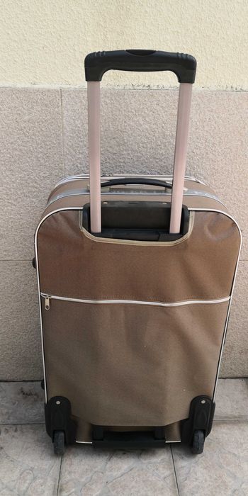 Mala viagem 74 cm x 46,5 cm x 31 a 36 cm