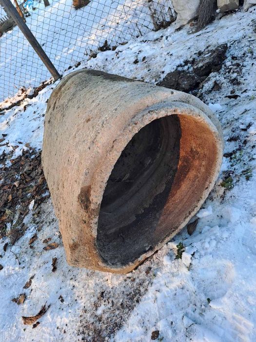 Труба бетонна  давня