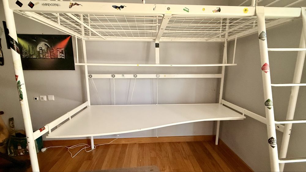 Beliche alto IKEA com secretária integrada, com instruções