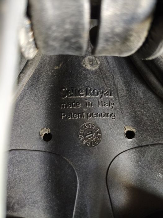 !!Поехало на просмотр по Олх доставке!!  сидуха седло итальянское вело