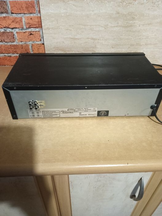 magnetofon Hitachi
