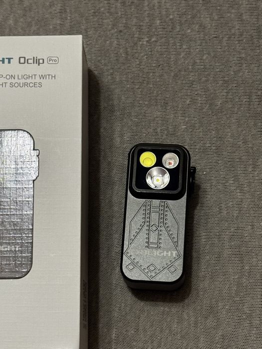 Latarka olight oclip PRO