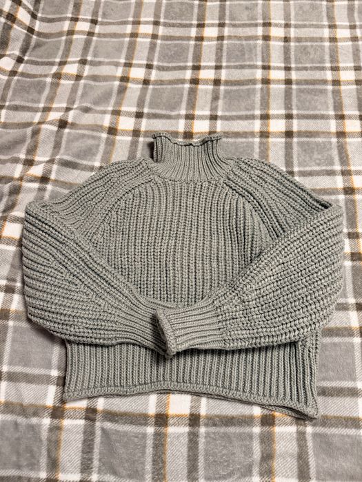 Продається світер дуже теплий