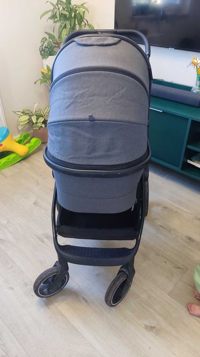 Wózek 2 w 1 Muuvo quick 3.0 z gondolą XL