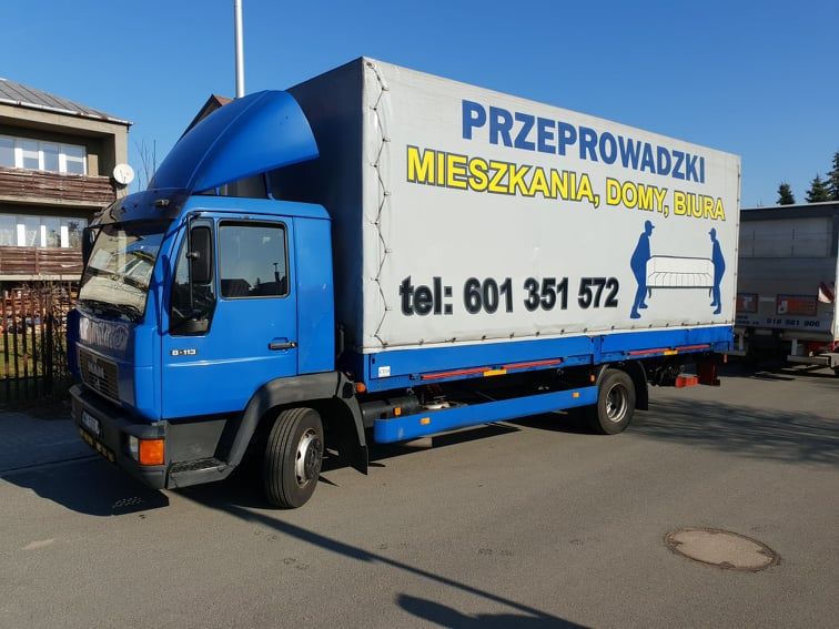 MAN L2000 Plandeka + Winda