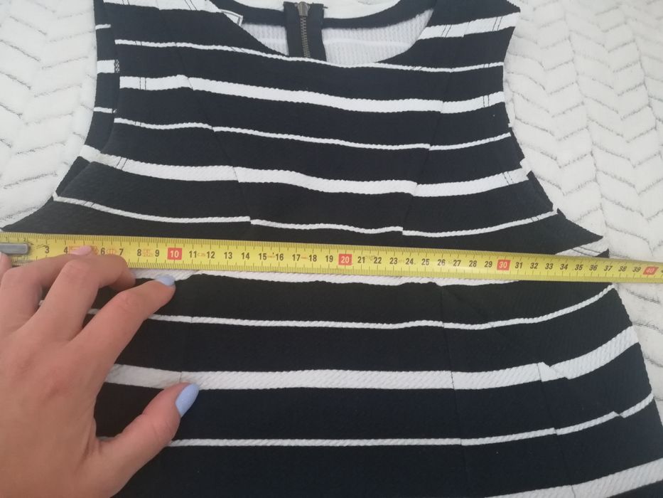 Sukienka pimkie M czarna biała paski krótka bez rękawka