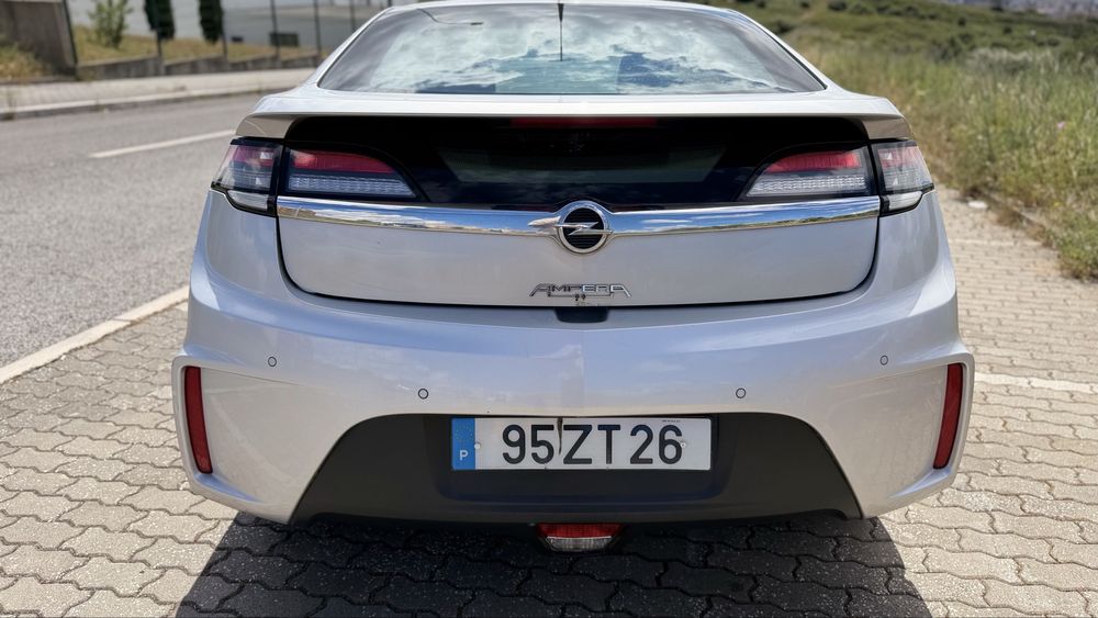 Opel Ampera Hìbrido Plug-in