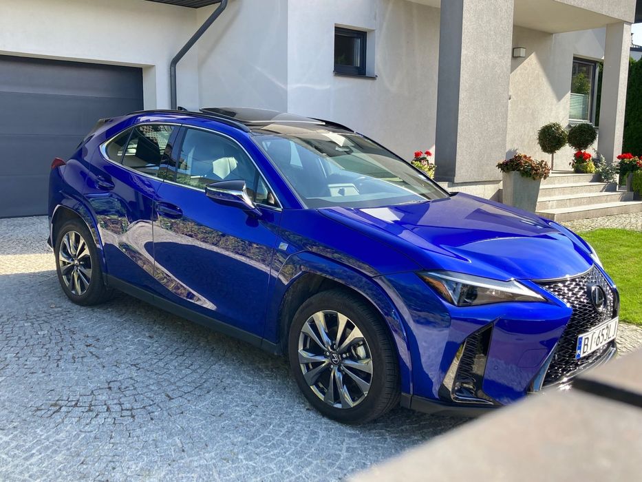 Lexus UX