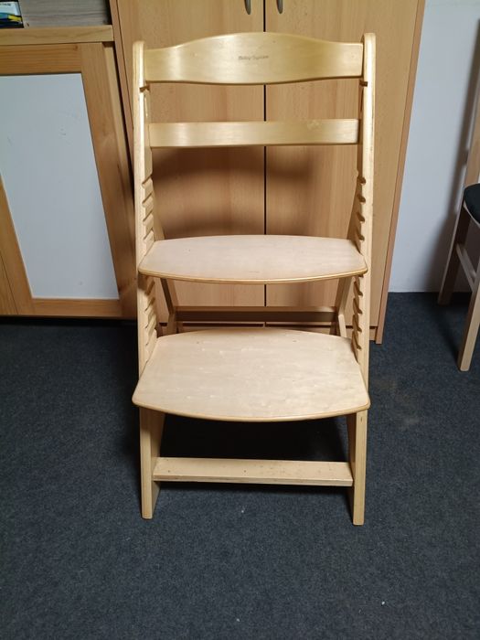 Krzesełko dla dziecka