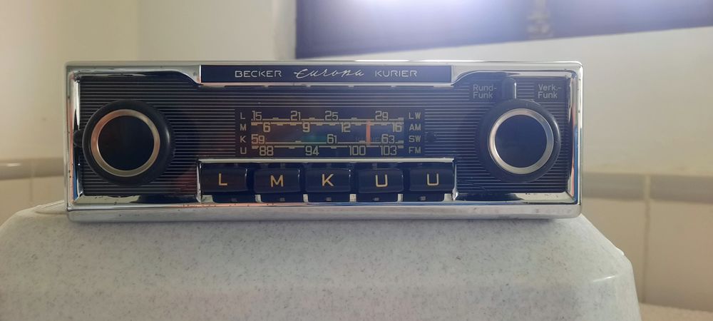 Rádio becker europa