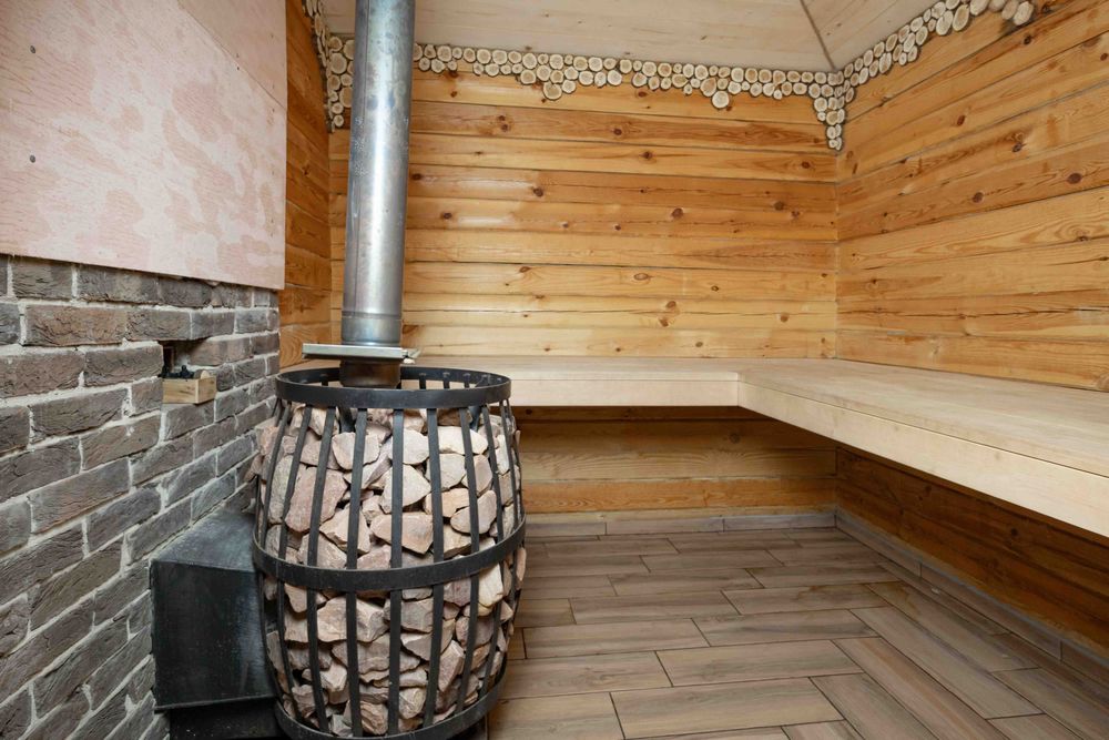 Готовий бізнес. Еко-садиба: SPA-будинок, лазня на дровах, ліс, озеро.