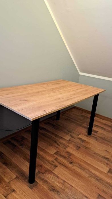 Biurko 140x80 cm