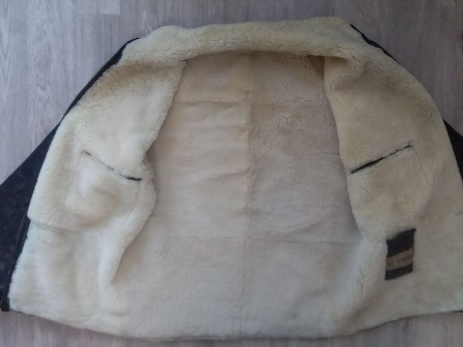 Куртка кожаная ( дубленка натуральная ).