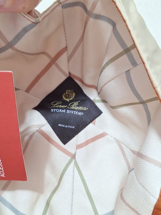 Loro piana czapka z daszkiem