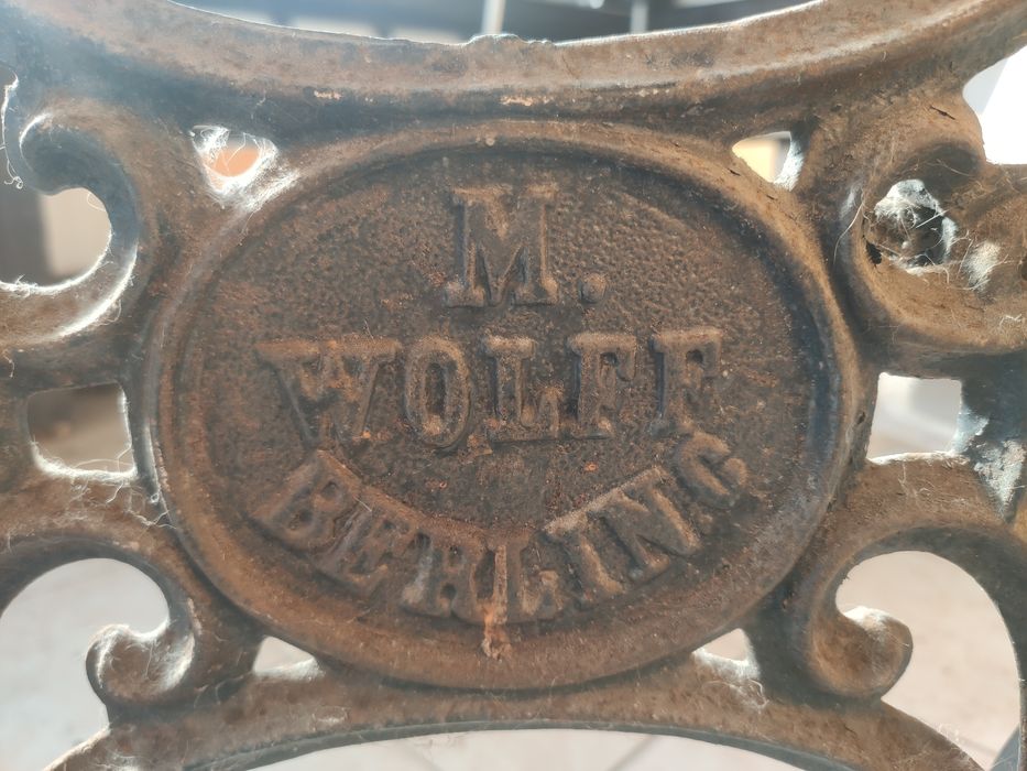 M.Wolf Berling podstawa nogi Singer