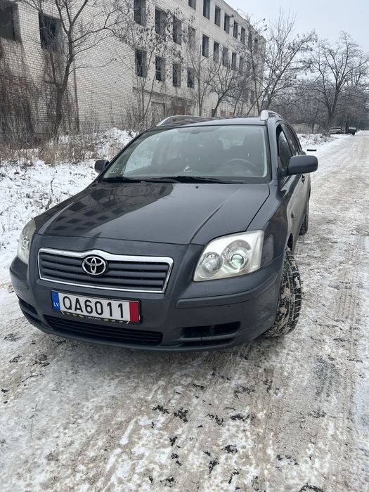 Продам тойту в гарному стані