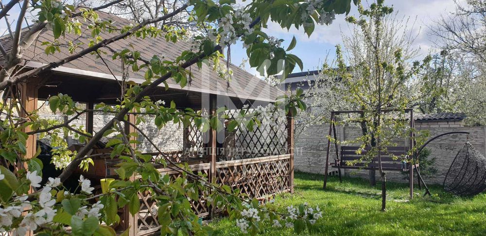 Продажа 3-х этажного дома 625м/р
