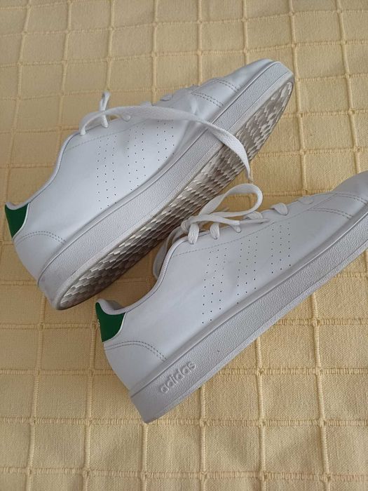 Tênis Adidas Branco (Usados, Tamanho 38 - 6,5 US)