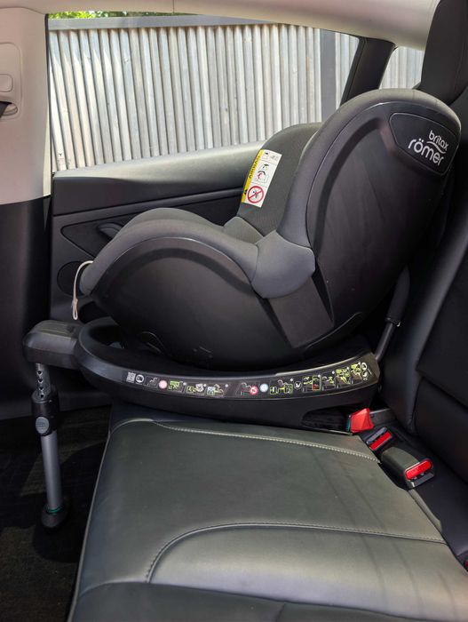 Cadeira auto Britax Römer Dualfix2 R — Storm Grey