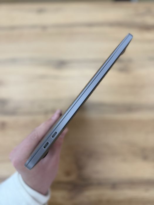 Магазин - 16” 2019 MacBook Pro i9/16GB/1TB SpaceGray - Рідна Батарея: 100% - Гарантія