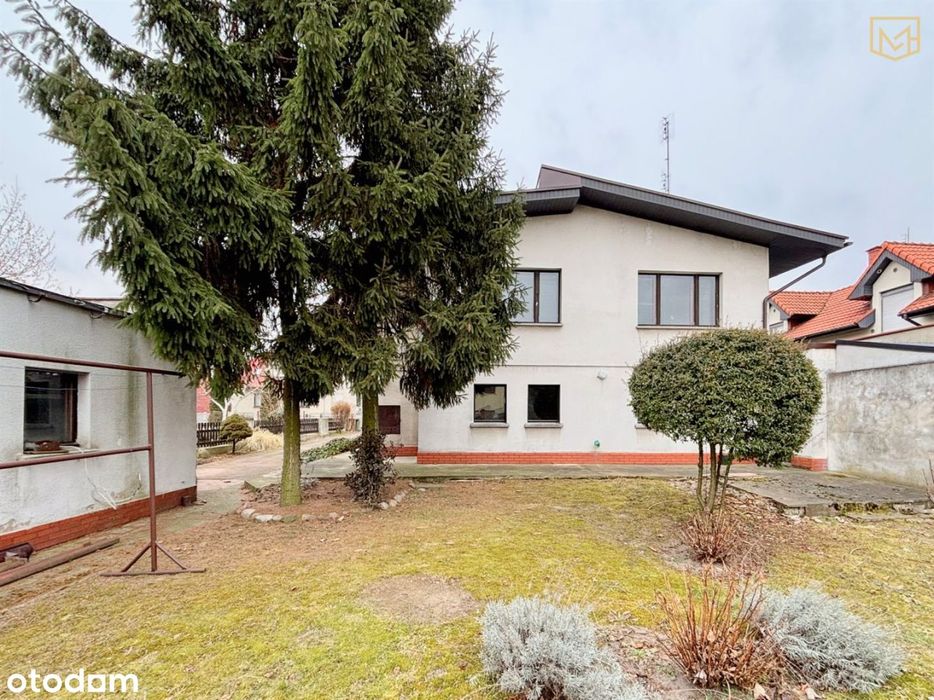 Dom blisko centrum | 163 m² | 2 wjazdy | 2 garaże