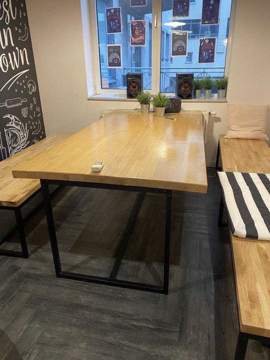 Komplet  dębowy stół industrialny nogi stalowe czarne - loft, 2 ławy