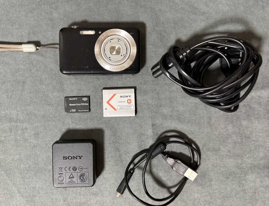Sony Cyber-shot DSC-W710 Вінтажний Цифровий Фотоапарат Мильниця y2k TikTok