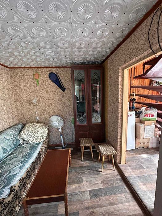 Продається дачний будинок