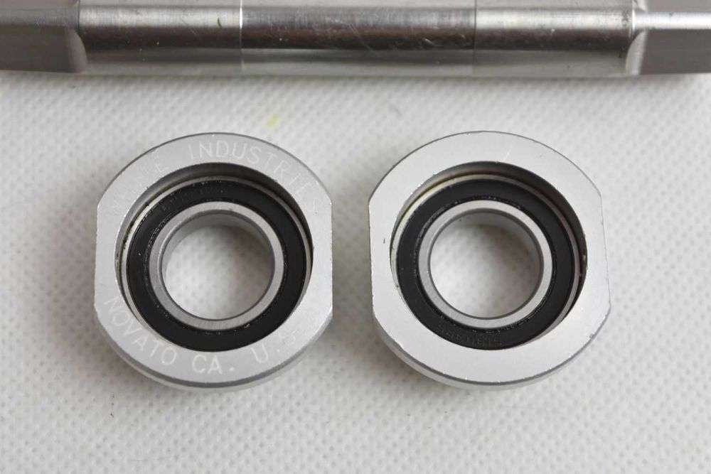 NIEUŻYWANY retro suport WHITE INDUSTRIES titanium ! BSA ! 122mm ! 151g